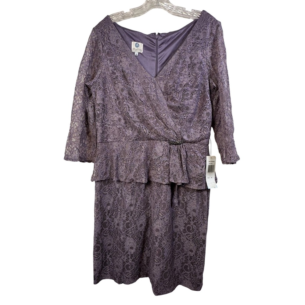 Patra Lavender Floral Lace Peplum Sheath Dress V-Neck Size 16